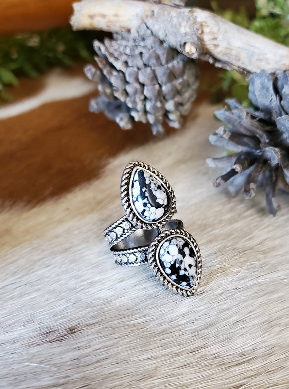 Black and White Marbled Double Teardrop Ring