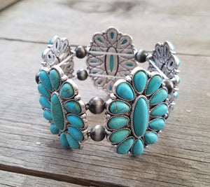 Turquoise Floral Navajo Pearl Bracelet